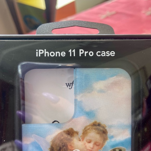 11 Pro Phone Case - Picture 5 of 5